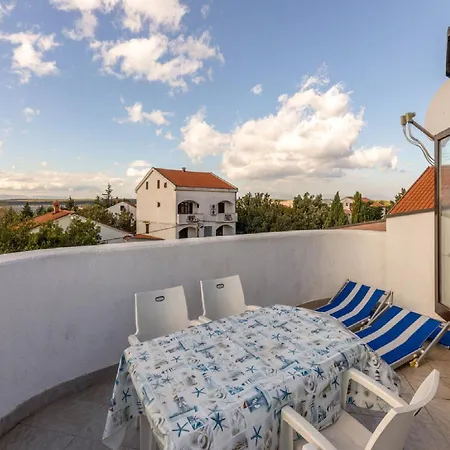 Ilija Njavro - One Bedroom With Terrace And Sea View 아파트 자드라보노