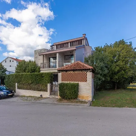 Ilija Njavro - One Bedroom With Terrace And Sea View * Ядраново