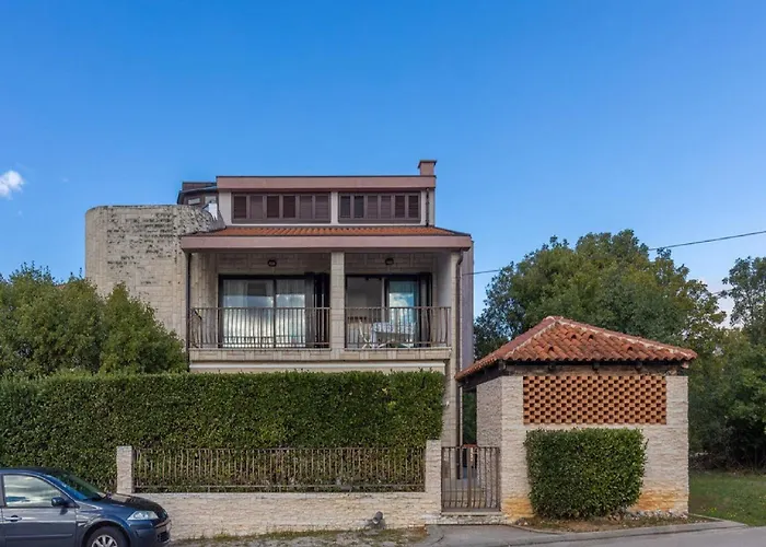 Ilija Njavro - One Bedroom With Terrace And Sea View Apartament *