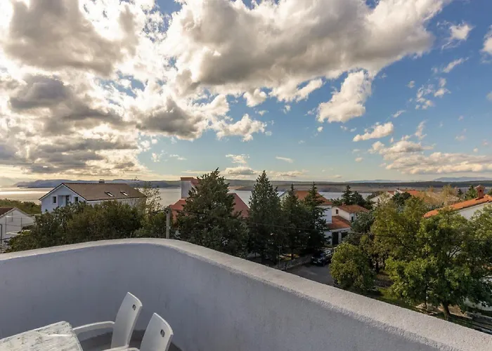 Ilija Njavro - One Bedroom With Terrace And Sea View Apartament *