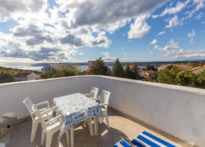 Ilija Njavro - One Bedroom With Terrace And Sea View Jadranovo